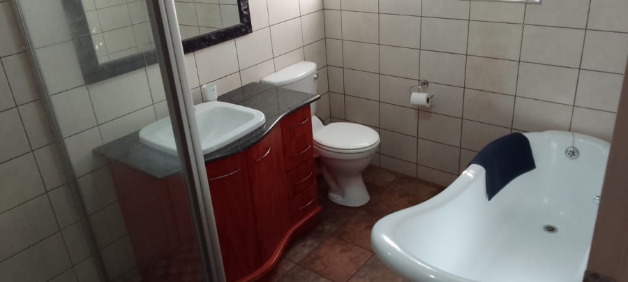 4 Bedroom Property for Sale in Protea Park North West
